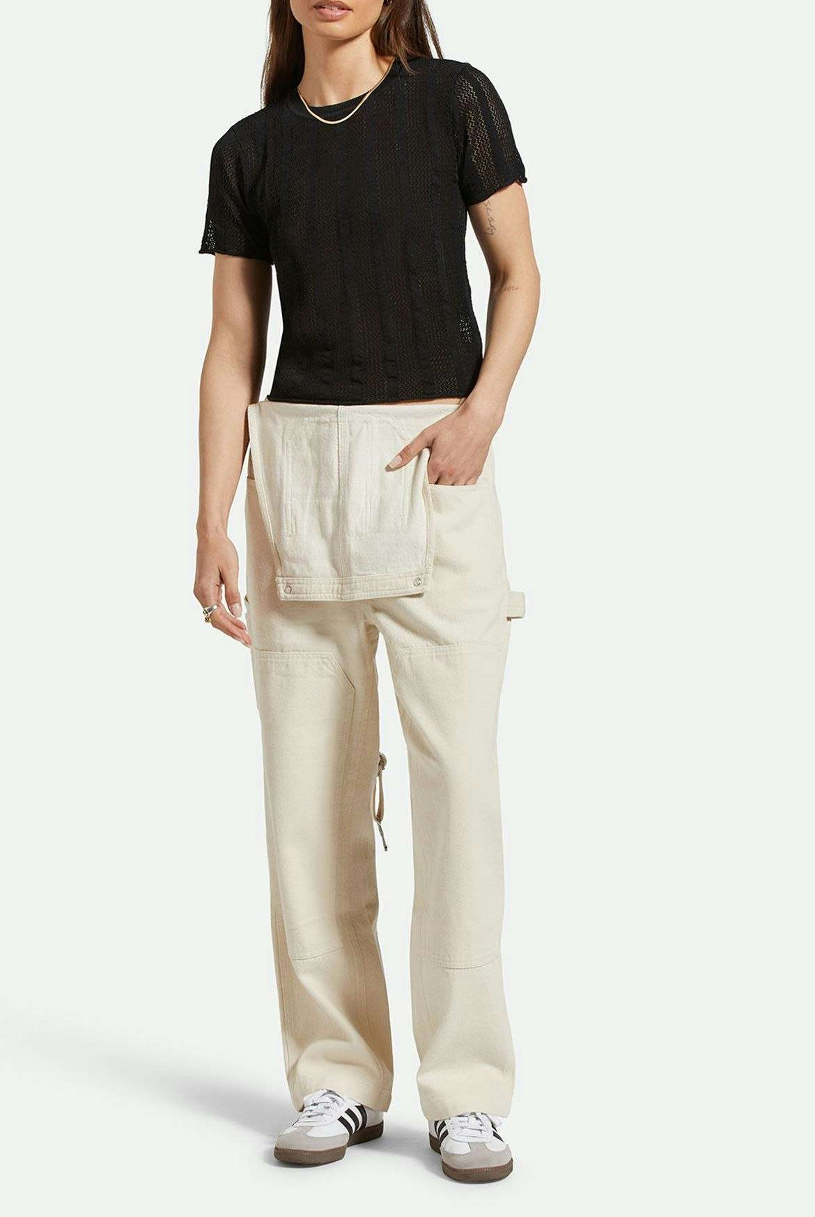 Women's Lifestyle 1 | Sheer S/S Knit Top - Black
