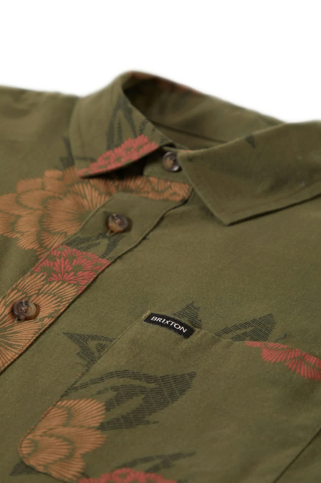 Men's Charter Print S/S Shirt in the color Ivy Green/Painterly Floral - Additional Laydown image