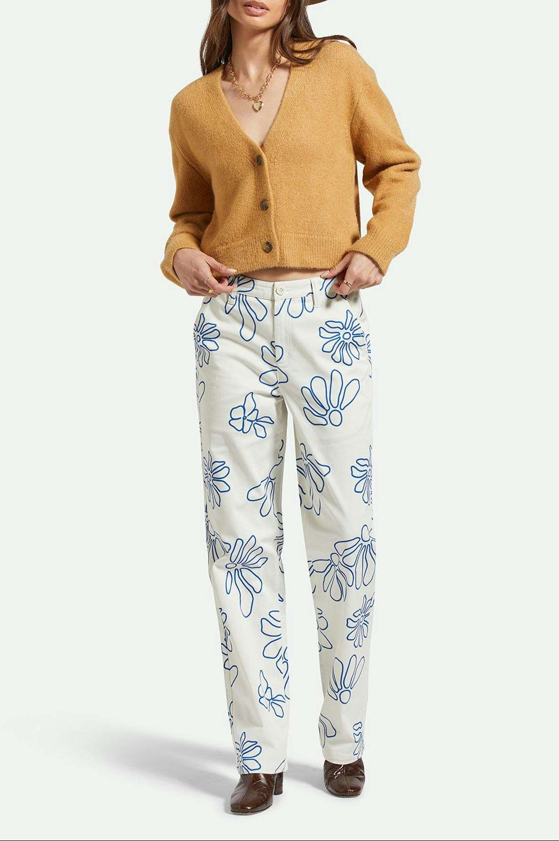 Women's Lifestyle 1 | Bedford Pant - Off White Daisy