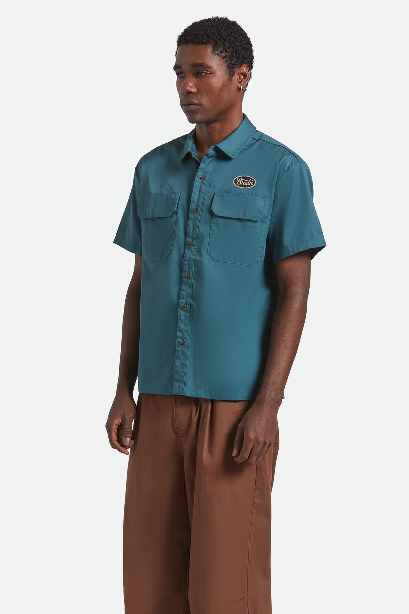 Men's Mechanics Cru S/S Shirt in the color Night Sage - Men's Side View