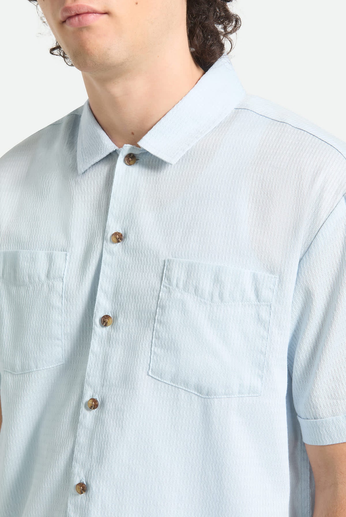 Men's The Vintage Short Sleeve Shirt in the color Blue Aura - Additional Fit image