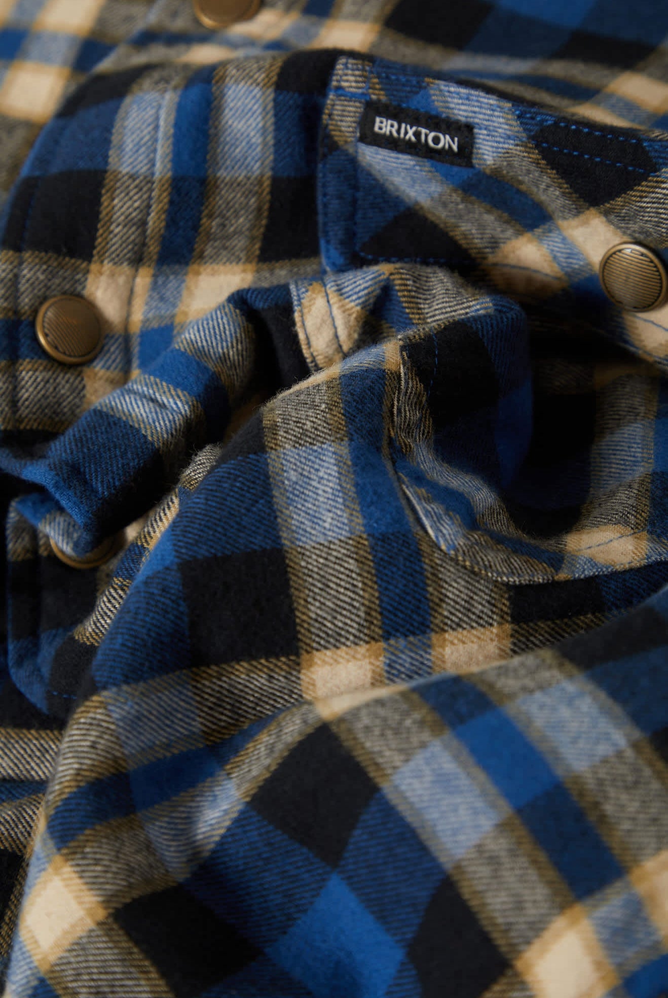 Men's Bowery Quilited Hooded Flannel in the color Navy/Cream - Additional Laydown image