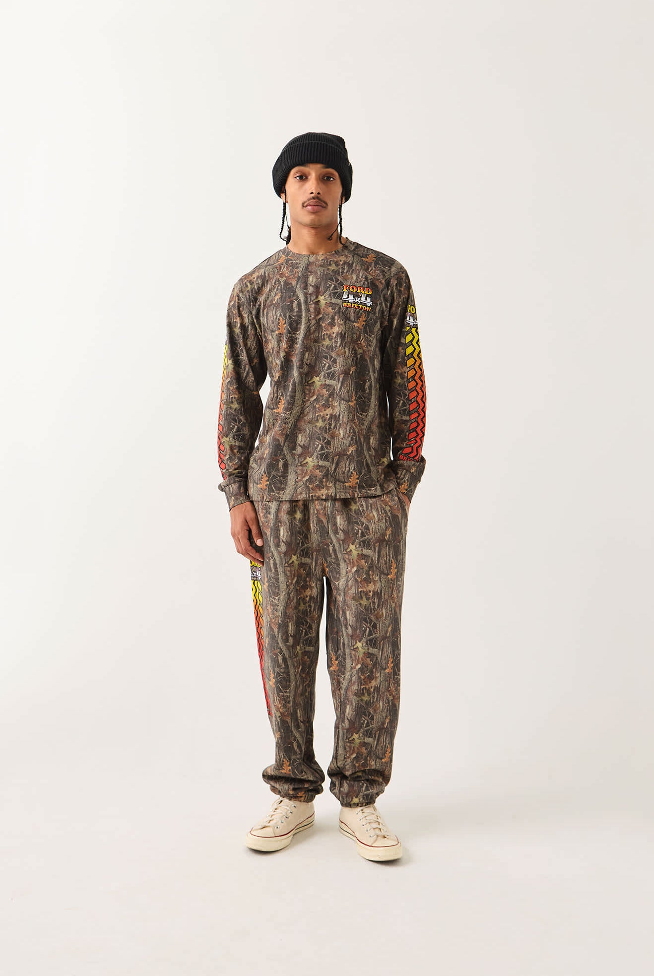 Men's Ford 4x4 Chrome Sweatpant in the color Boxwood Green - Men's Front View