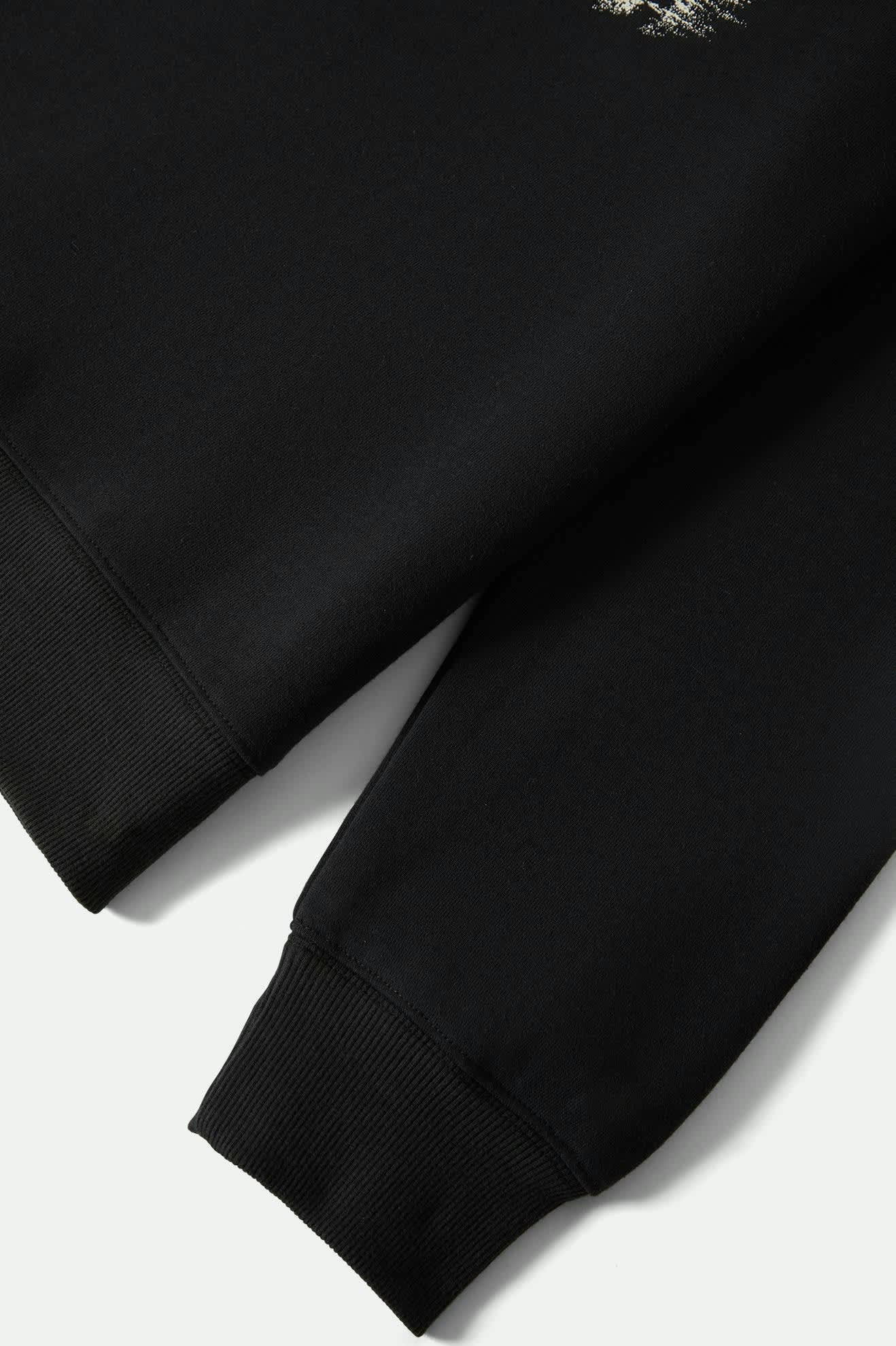 Men's Gallop Crew in the color Black - Additional Laydown image