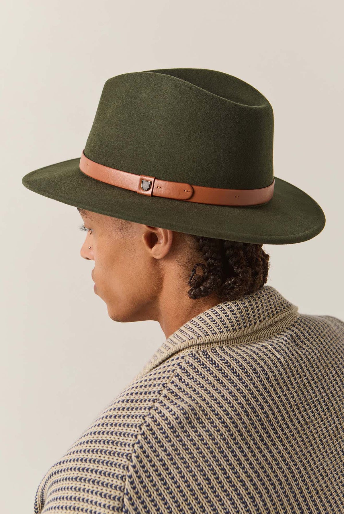 Unisex Messer Fedora in the color Ivy/Light Brown - Men's Back View