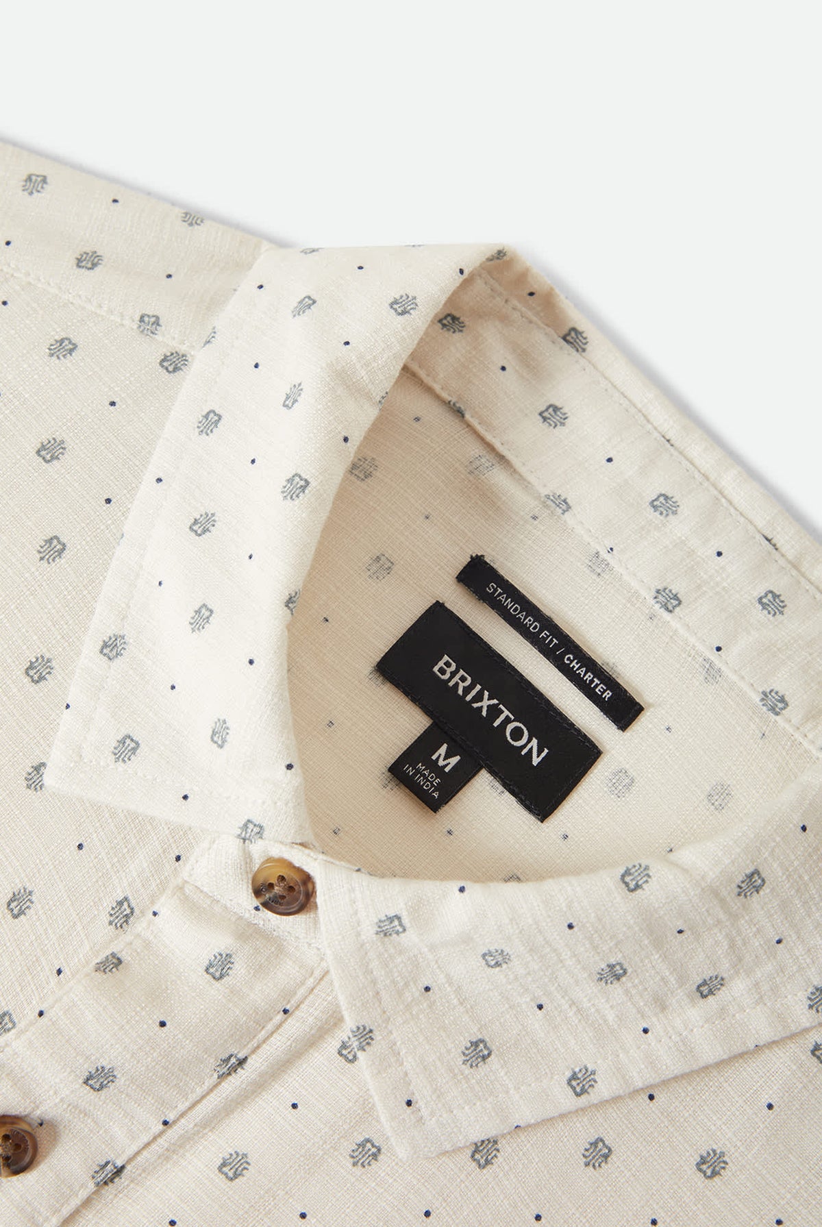 Men's Charter Slub Short Sleeve Shirt in the color Off White Micro Geo - Additional Laydown image