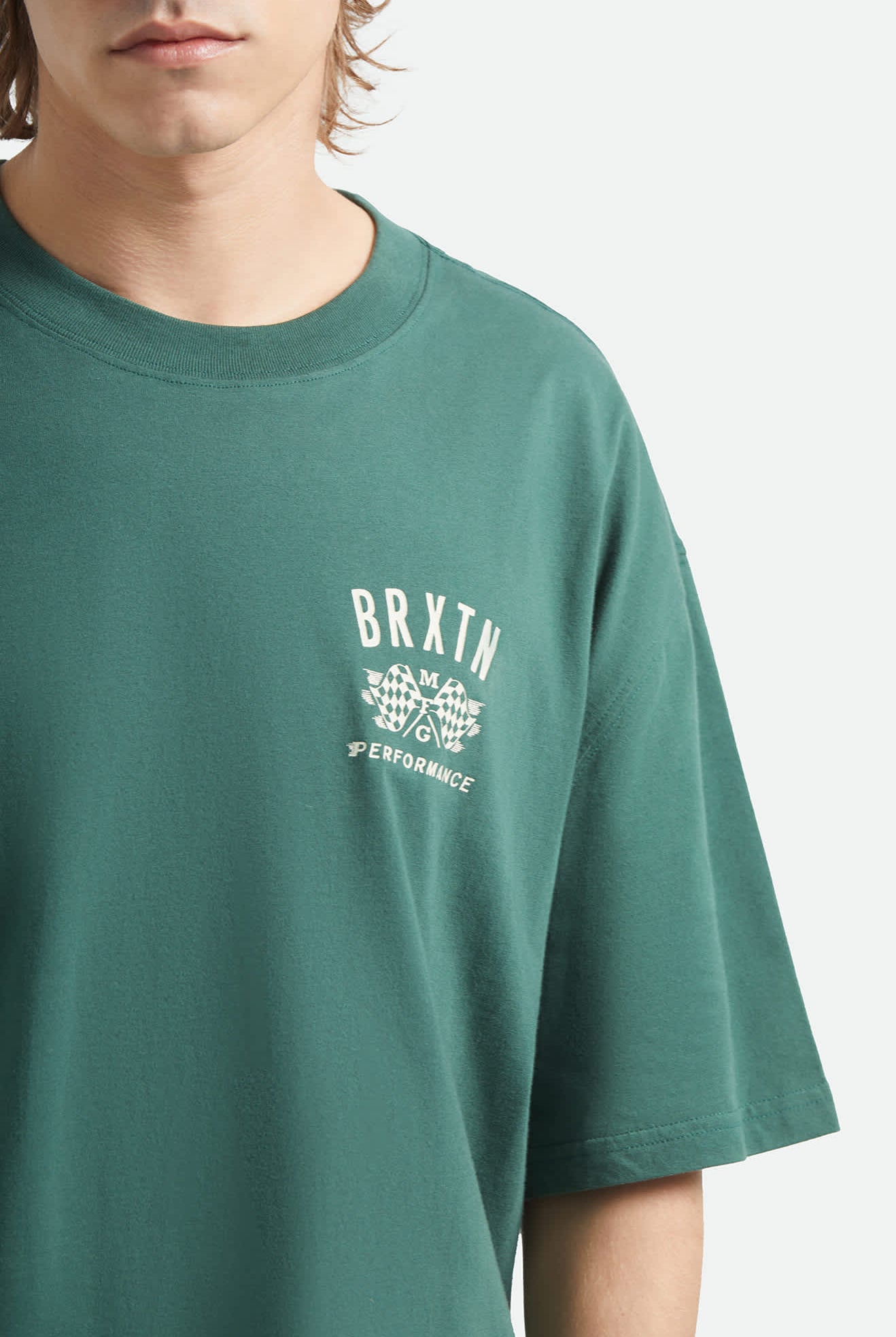 Men's Primary Short Sleeve Cropped Shirt in the color Primal Green - Additional Fit image