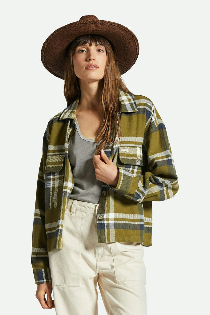 Women's Fit, Front View | Bowery Women's Flannel - Sea Kelp/Washed Navy