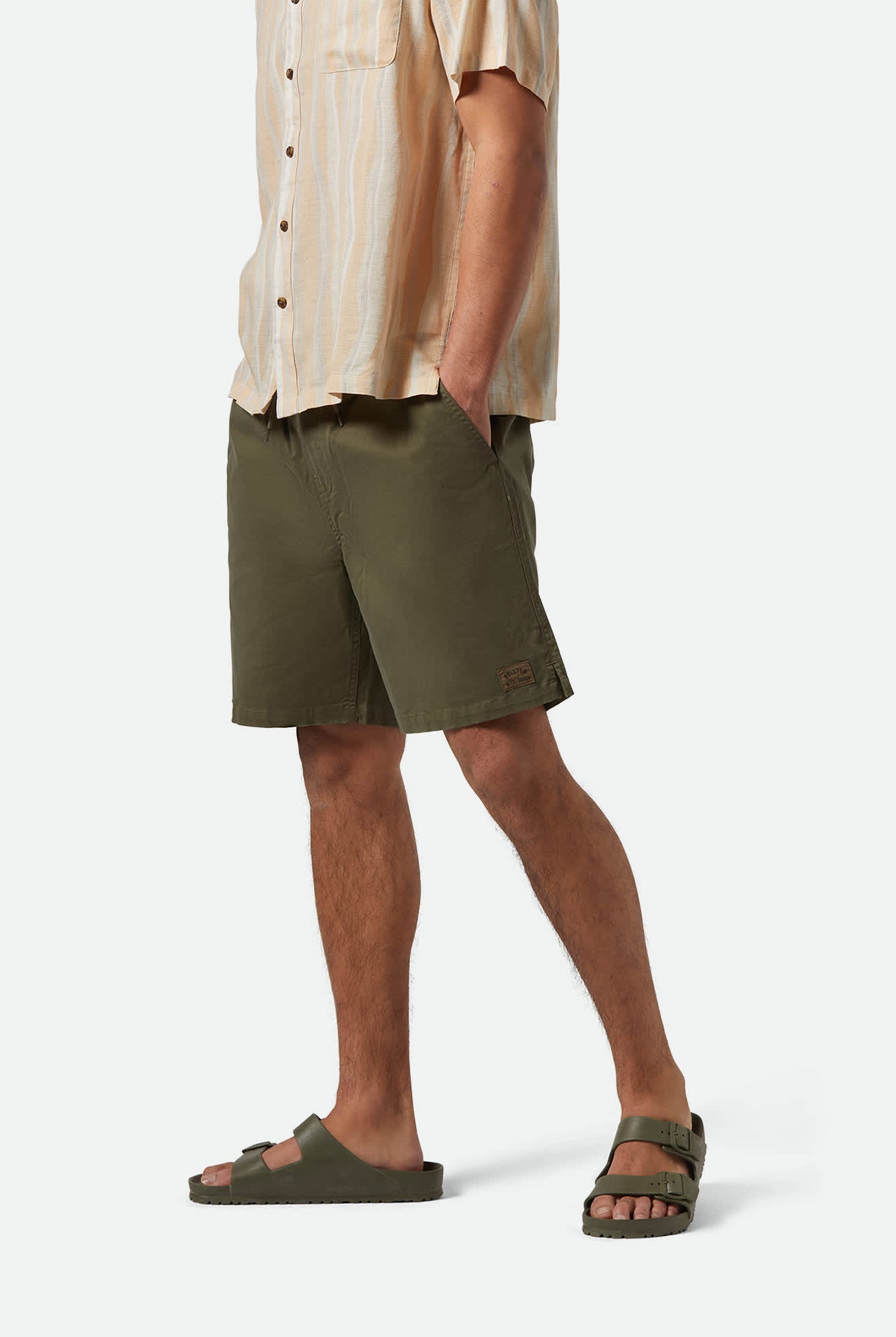 Men's Everyday Vintage Wash Short in the color Washed Ivy Green - Men's Side View