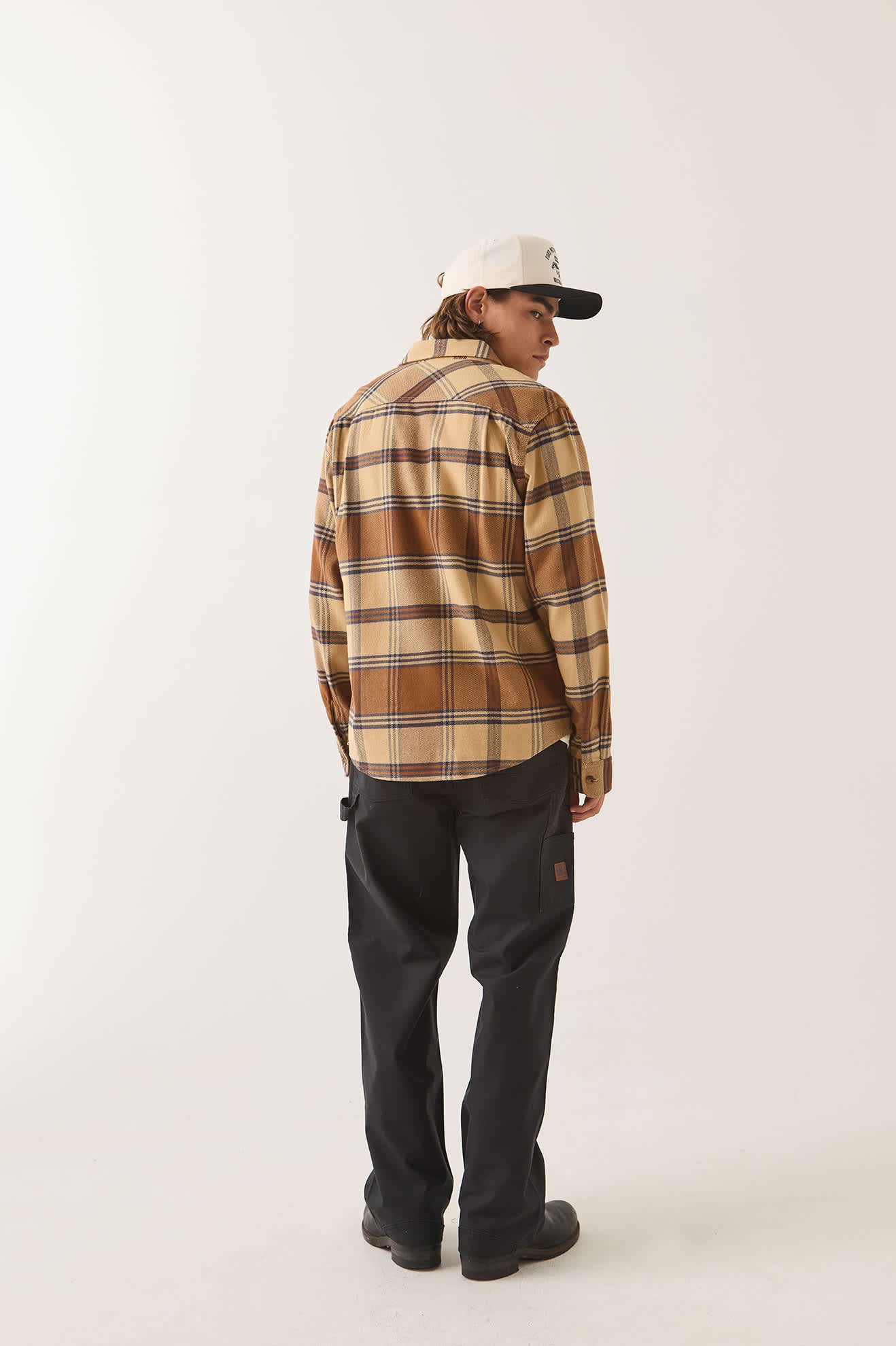 Men's Bowery Flannel in the color Sand/Bison - Men's Back View