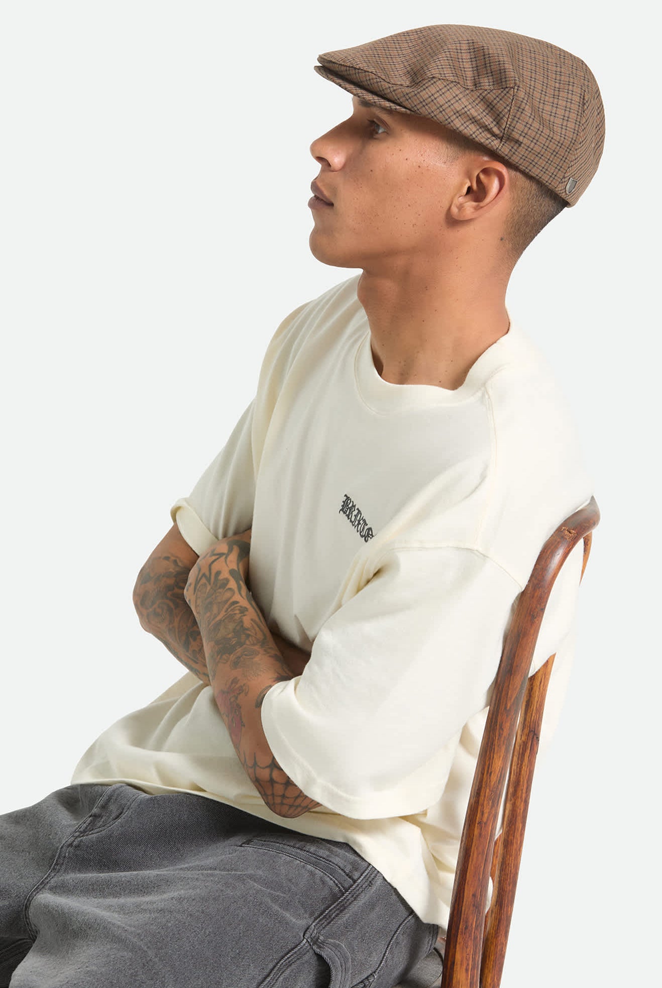 Unisex Hooligan Lightweight Flat Cap in the color Grey/Brown/Gold - Men's Side View