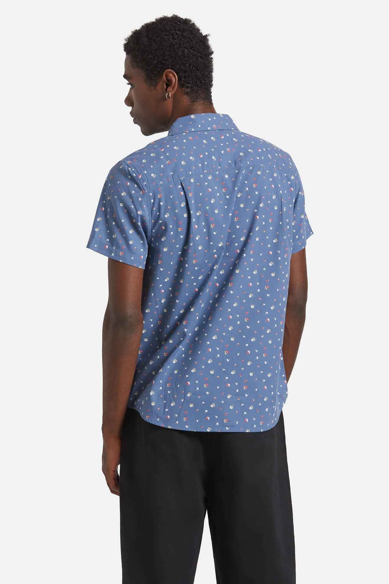 Men's Charter Print S/S Shirt in the color Bering Sea/Micro Floral - Men's Back View