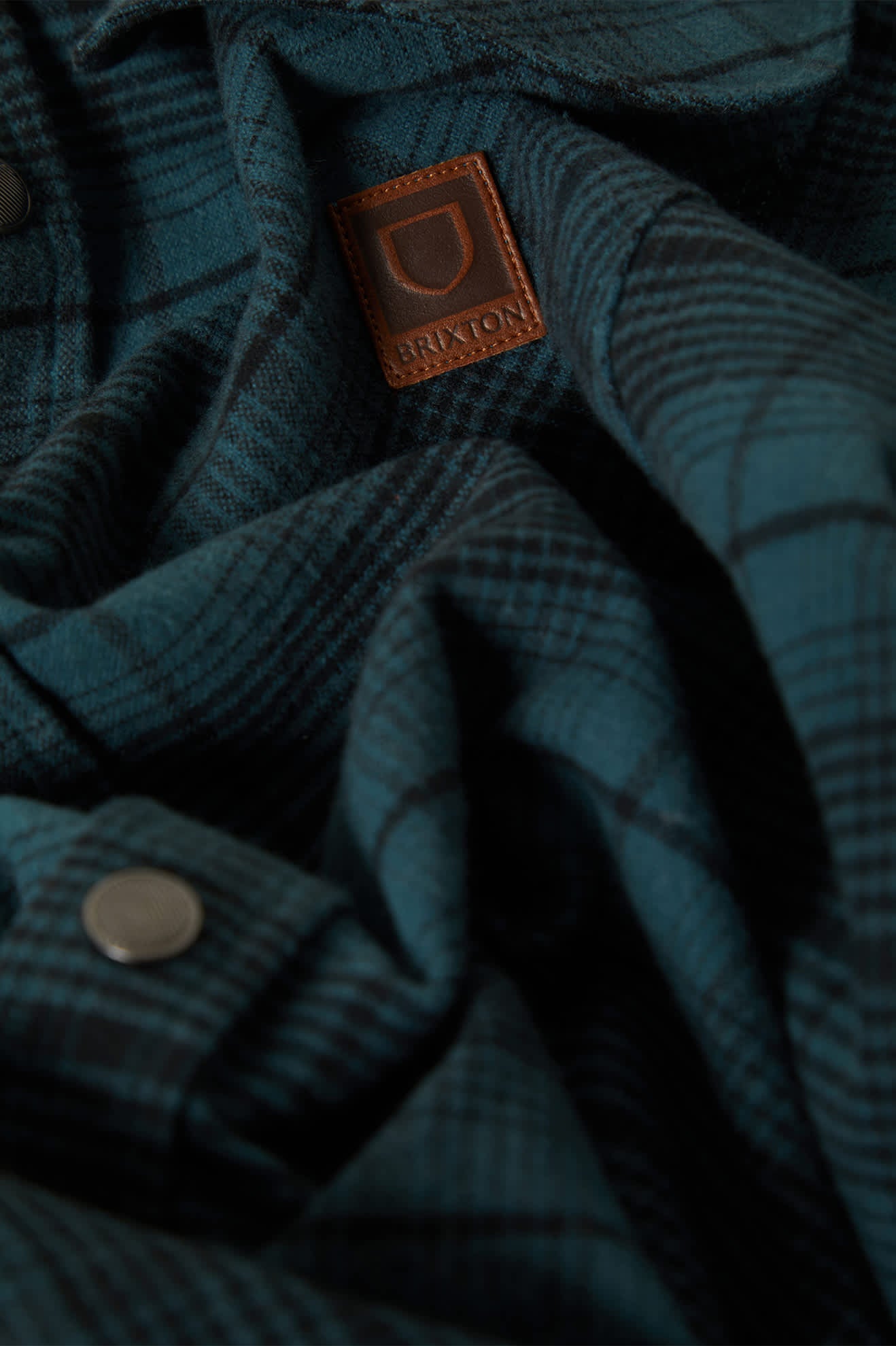 Men's Builders Bowery Performance Flannel in the color Night Sage/Black - Additional Laydown image