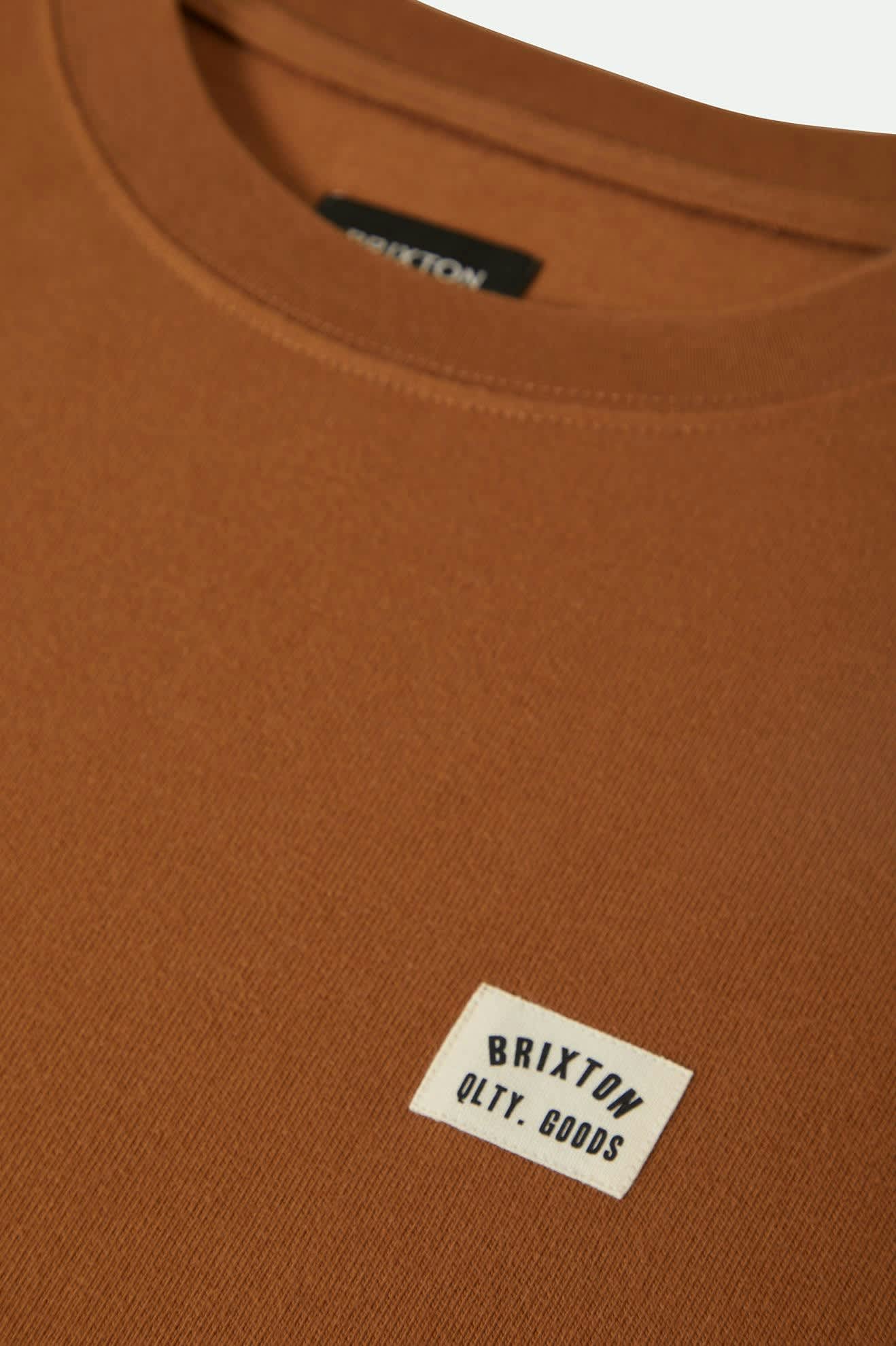 Men's Woodburn Heavyweight Relaxed T-Shirt in the color Rubber Classic Wash - Additional Laydown image