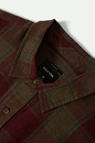Men's Cru Linen Blend S/S Shirt in the color Olive Surplus/Port - Additional Laydown image