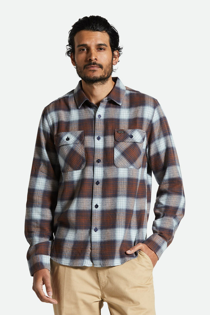 Men's Fit, Front View | Bowery Lightweight Ultra Soft Flannel - Washed Navy/Dusty Blue
