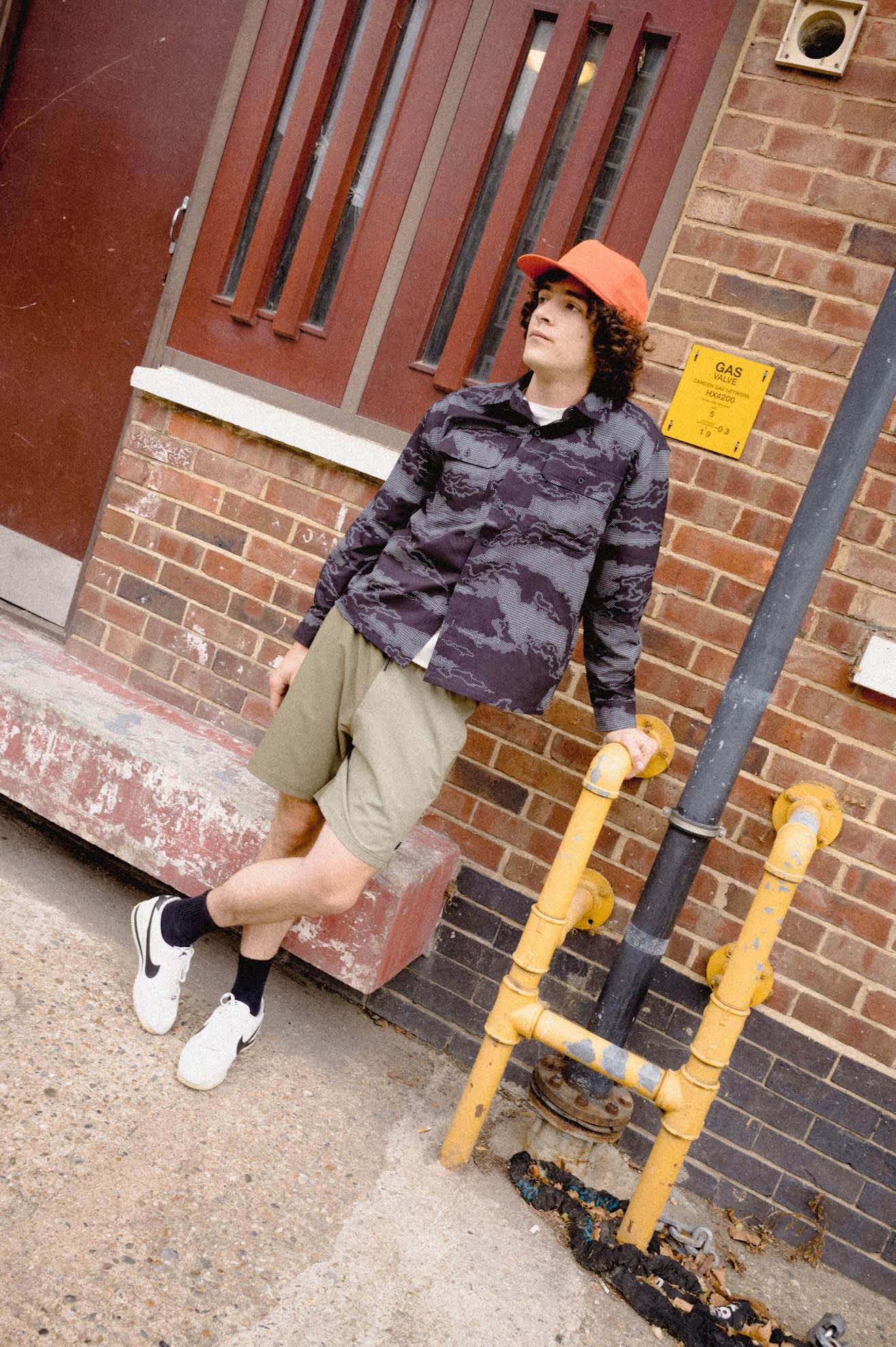 Men's Journey Lightweight Shirt in the color Black Camo - Men's Lifestyle 3.0
