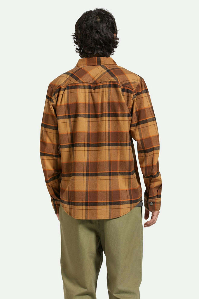 Back Fit Image | Builders Bowery Stretch Water Resistant L/S Flannel - Burro Brown/Pinecone Brown/Black