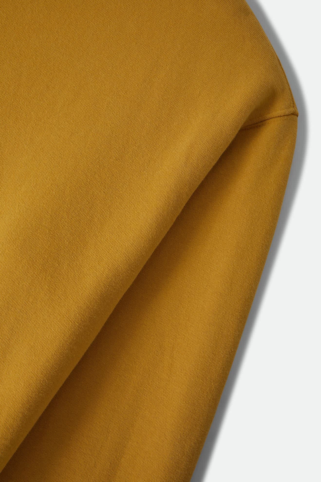 Men's Brixton Baseline Hood Fleece in the color Dusted Ochre Vintage Wash - Additional Laydown image