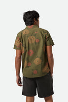 Men's Charter Print S/S Shirt in the color Ivy Green/Painterly Floral - Men's Back View