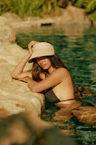 Women's Newport Straw Visor in the color Italian Clay/Natural - Women's Lifestyle 2.0