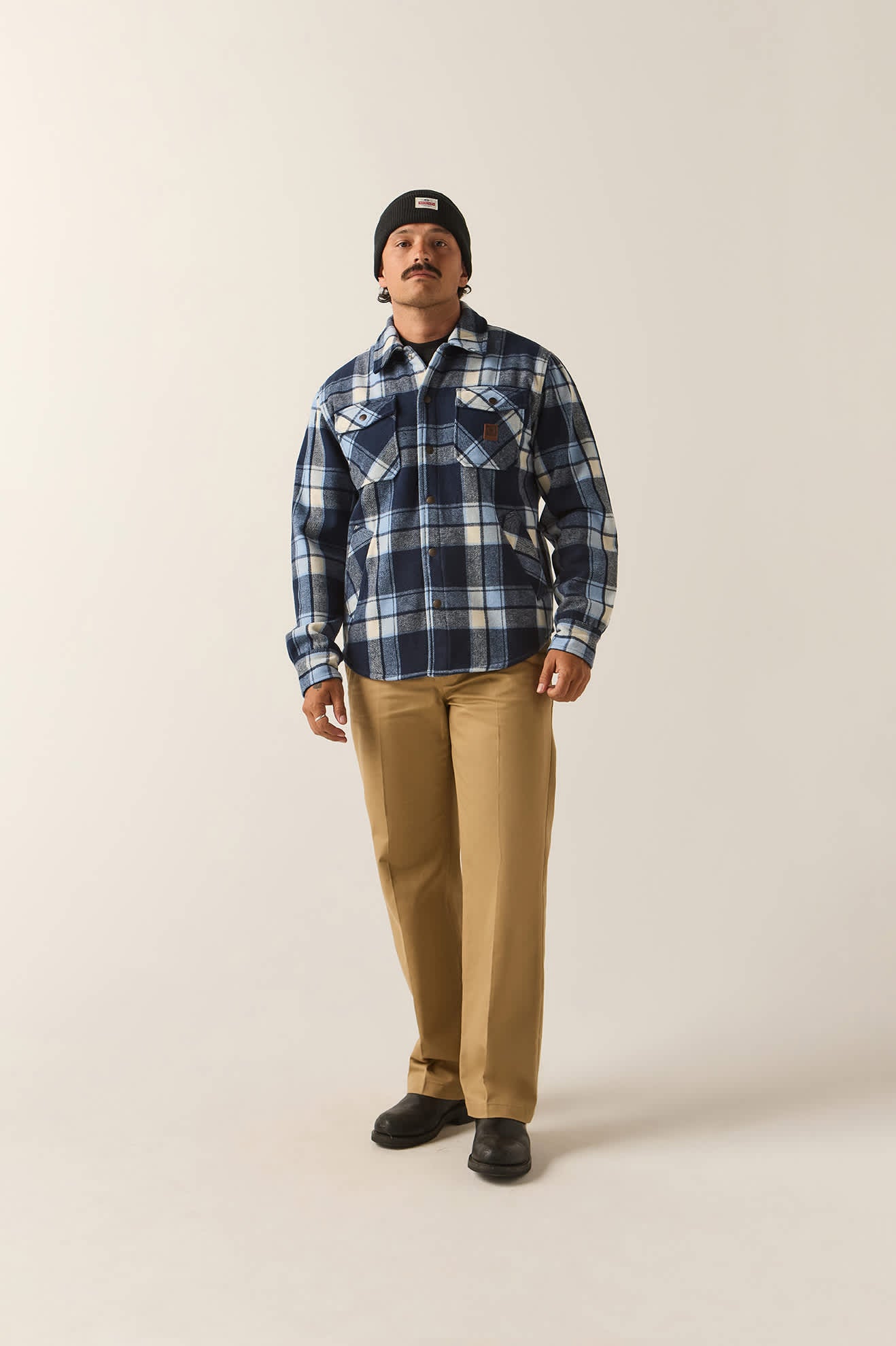 Men's Textured Durham Jacket in the color Classic Navy Plaid - Additional Fit image