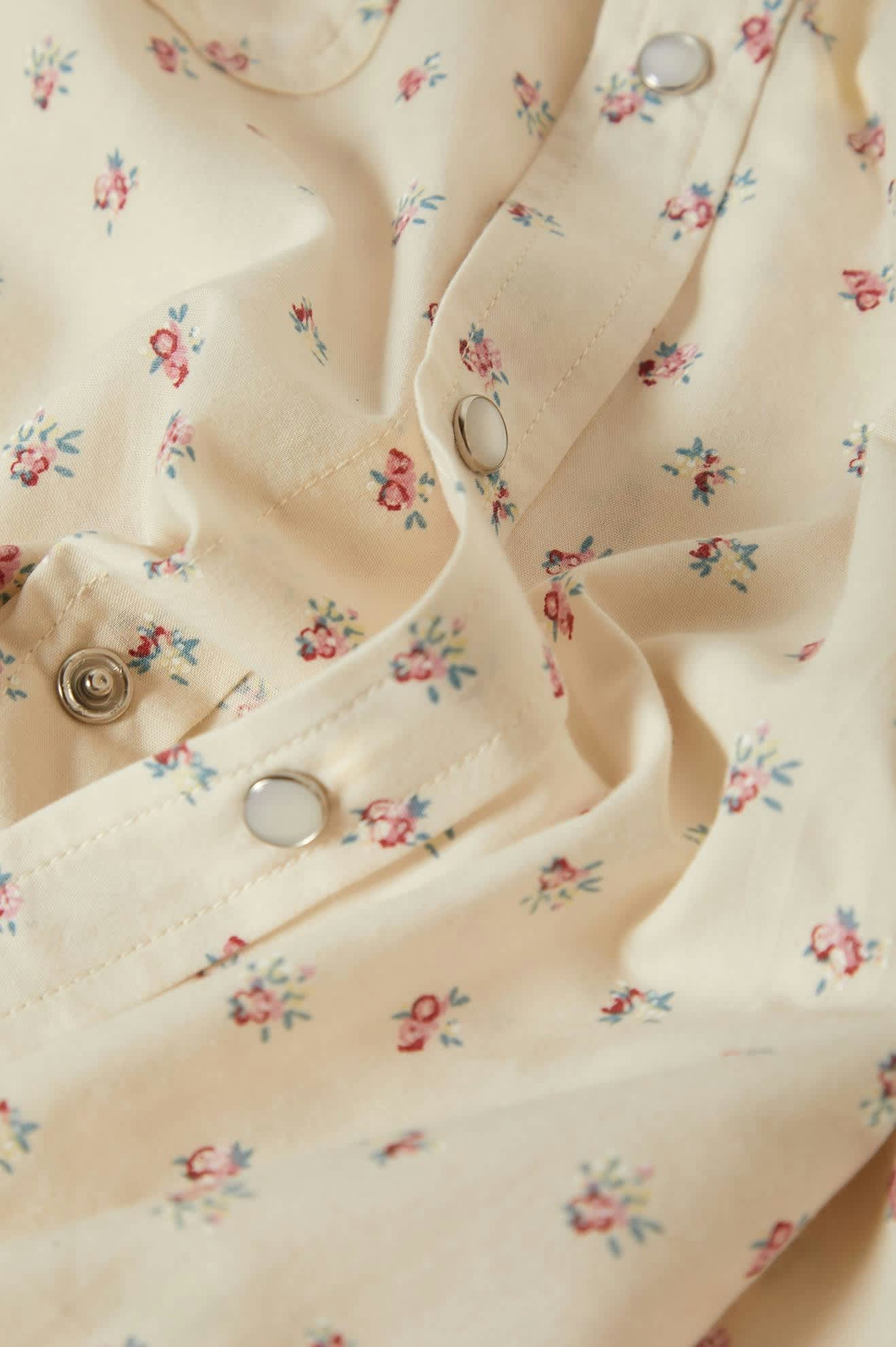 Men's Wayne Western L/S Shirt in the color Whitecap - Additional Laydown image