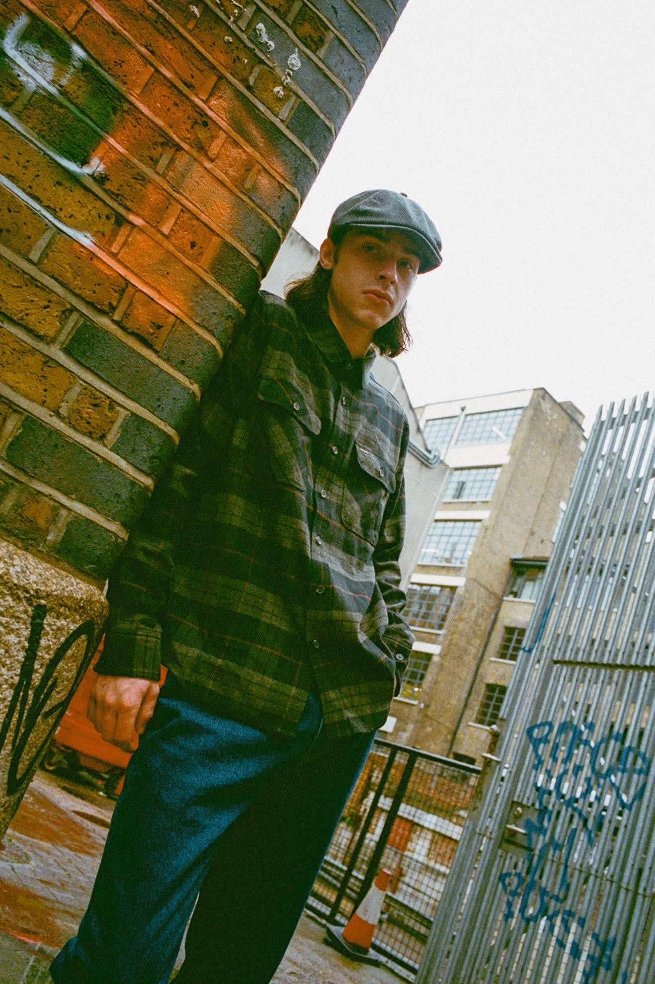 Men's Bowery Flannel in the color Black/Charcoal - Men's Lifestyle 2.0