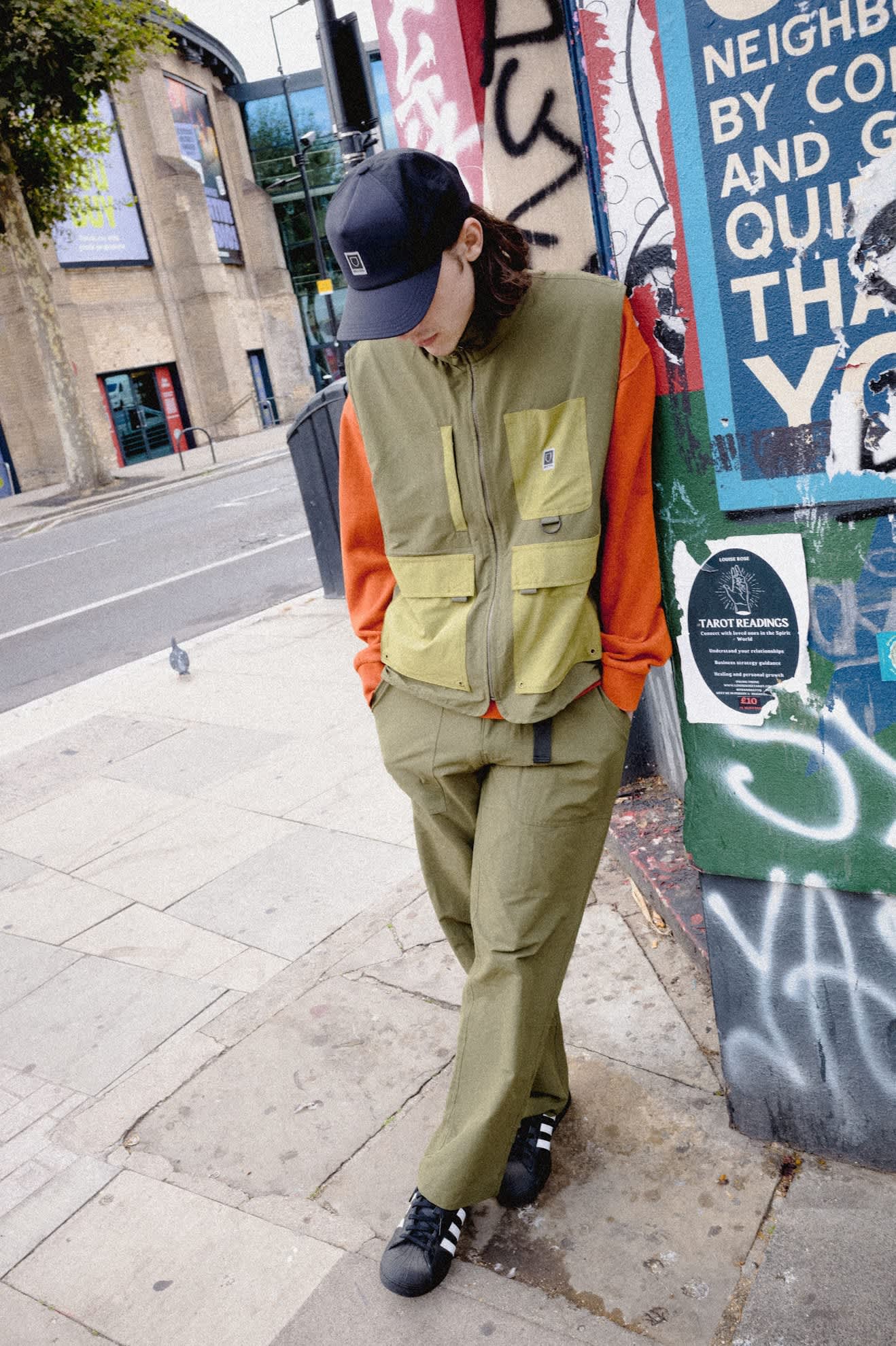 Men's Journey Utility Pant in the color Dark Olive/Olive Surplus - Men's Lifestyle 2.0