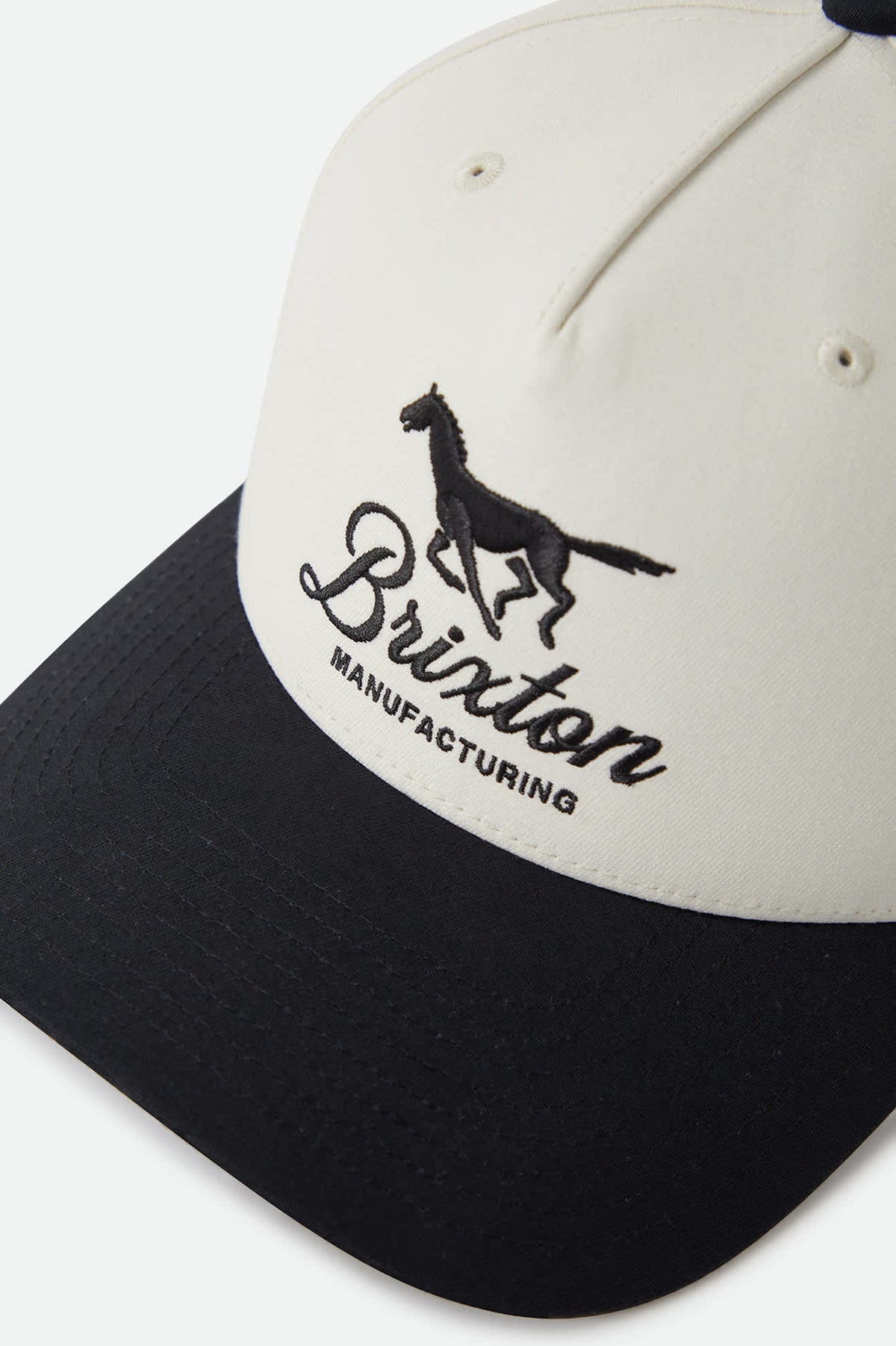 Unisex Leisure Snapback in the color Off White/Black - Additional Laydown image