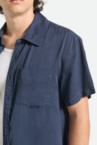 Men's Cooling Comfort Short Sleeve Shirt in the color Midnight Navy - Additional Fit image