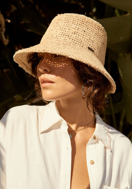 Women's Fit, Extra Shot | Ellee Straw Packable Bucket Hat - Tan