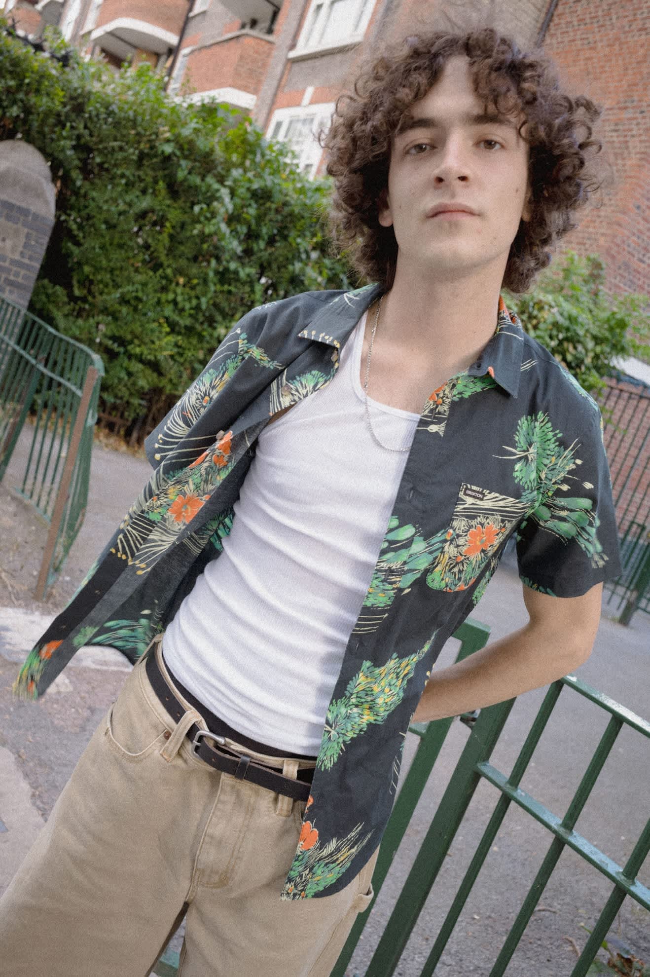 Men's Brixton Relaxed Short in the color Washed British Khaki - Men's Lifestyle 4.0