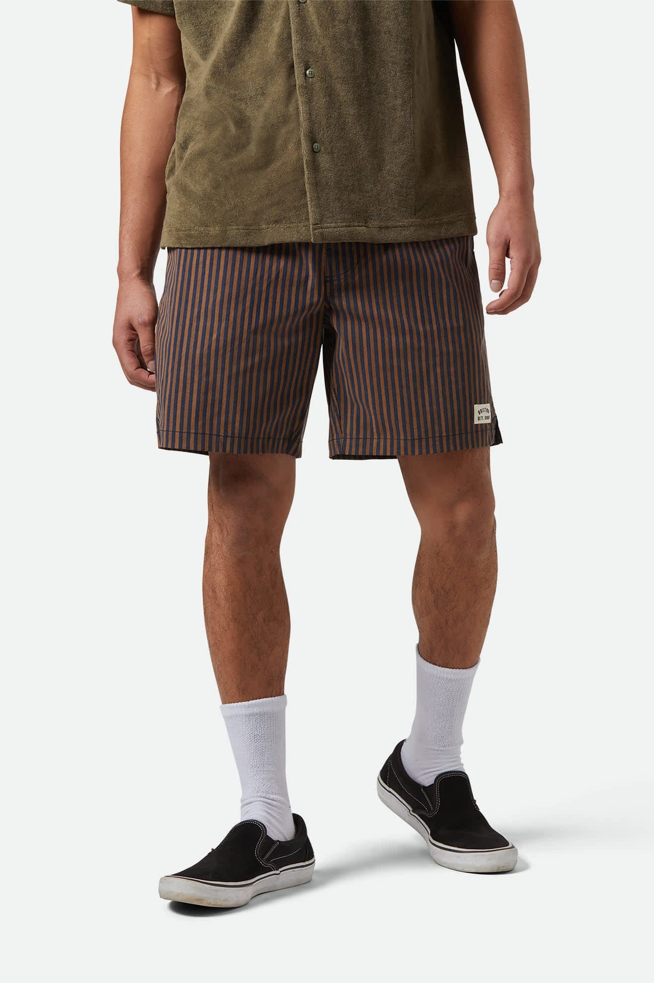 Men's Everyday Stretch Hybrid Short 7" in the color Washed Navy/Sunbaked Herringbone - Men's Front View