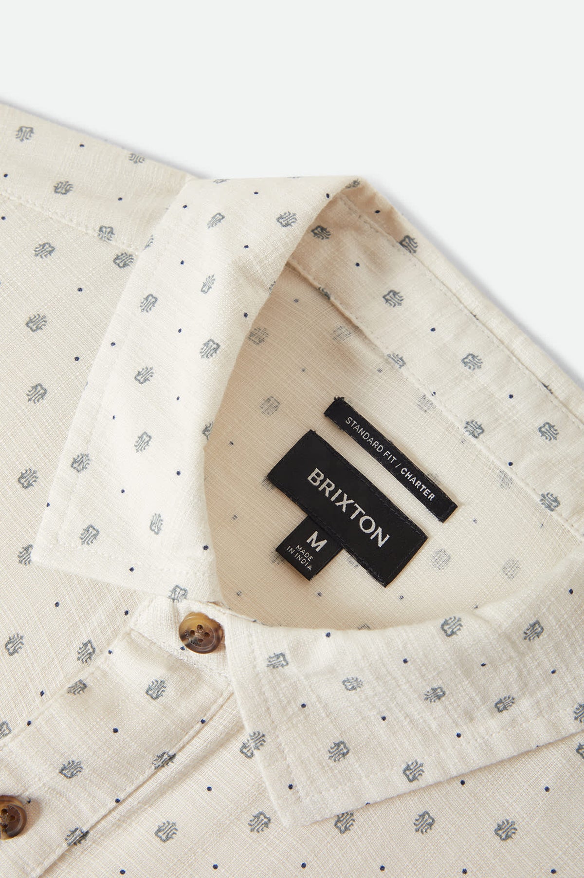 Men's Charter Slub Short Sleeve Shirt in the color Off White Micro Geo - Additional Laydown image