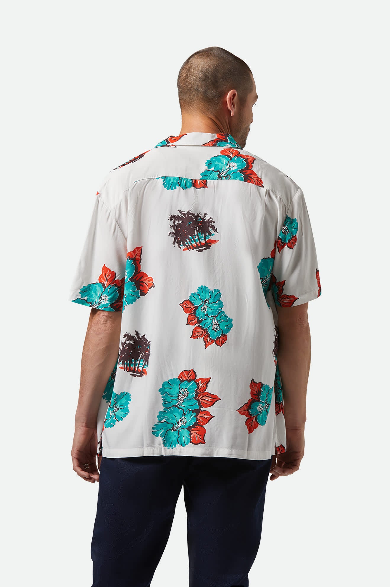 Men's CRU Print Relaxed S/S Shirt in the color Off White/Aquatic Green Floral - Men's Back View