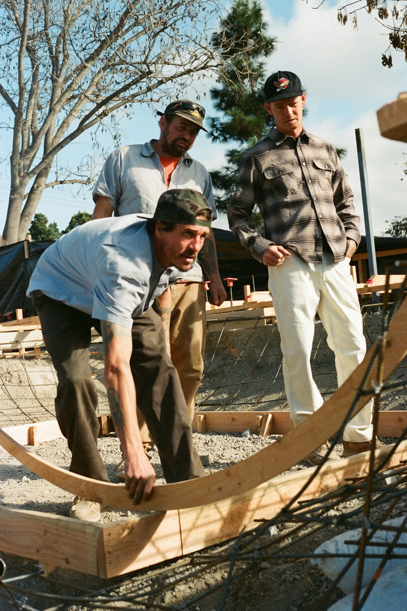 Men's Builders Auto S/S Shirt in the color Twilight Blue/White Stripe - Men's Lifestyle image