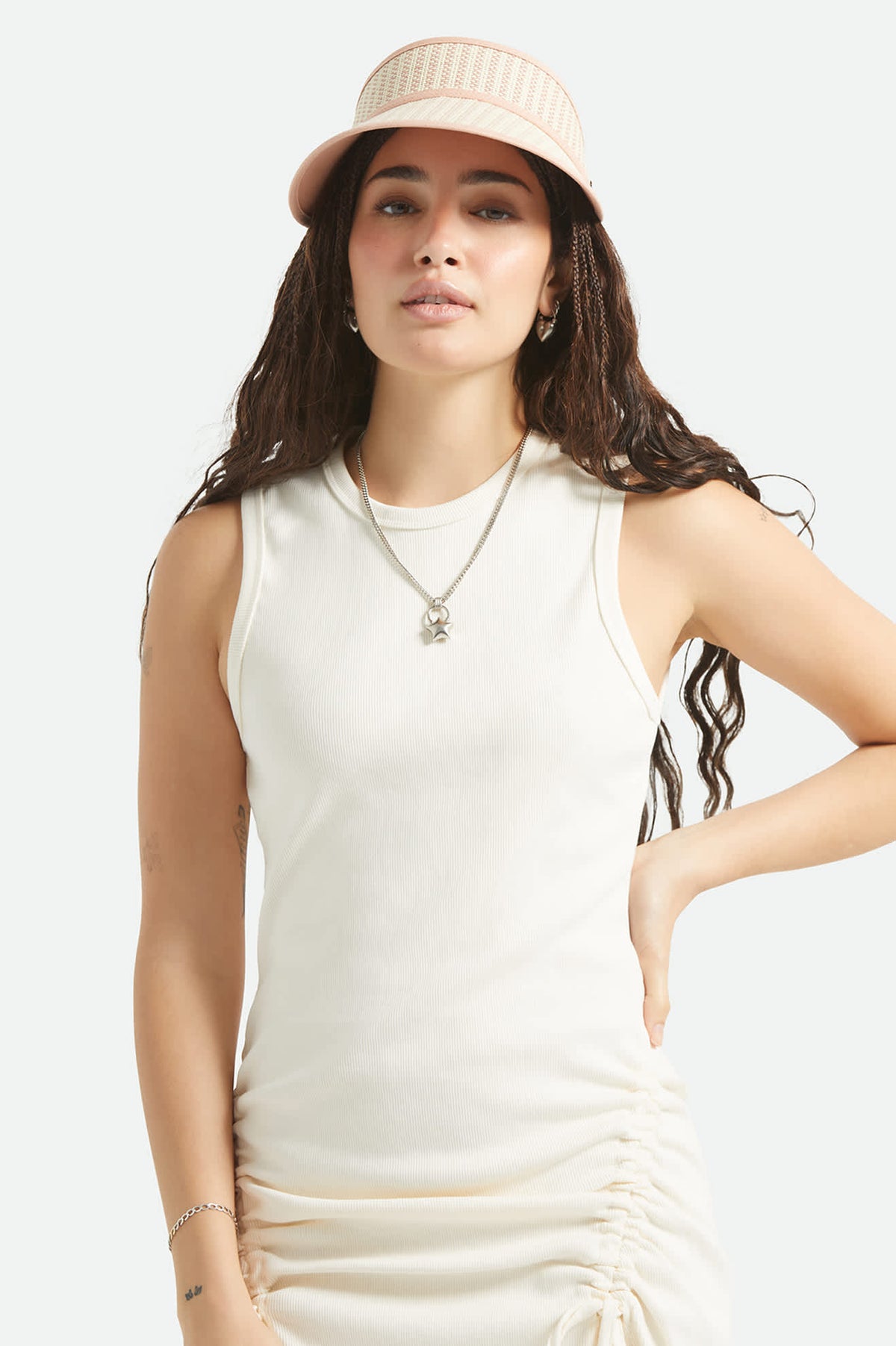 Women's Newport Straw Visor in the color Italian Clay/Natural - Women's Front View