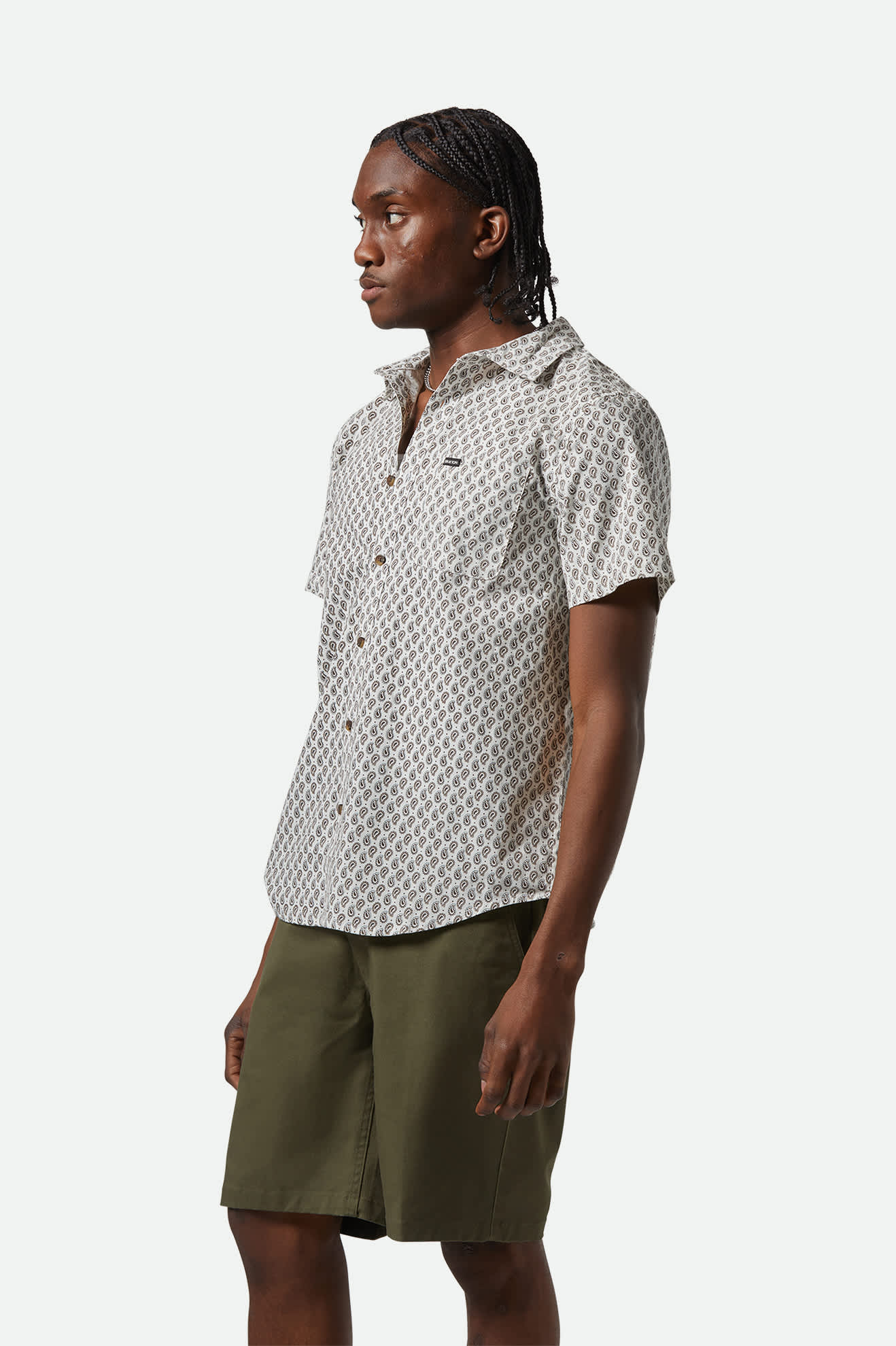 Men's Charter Print S/S Shirt in the color Off White/Paisley - Men's Side View