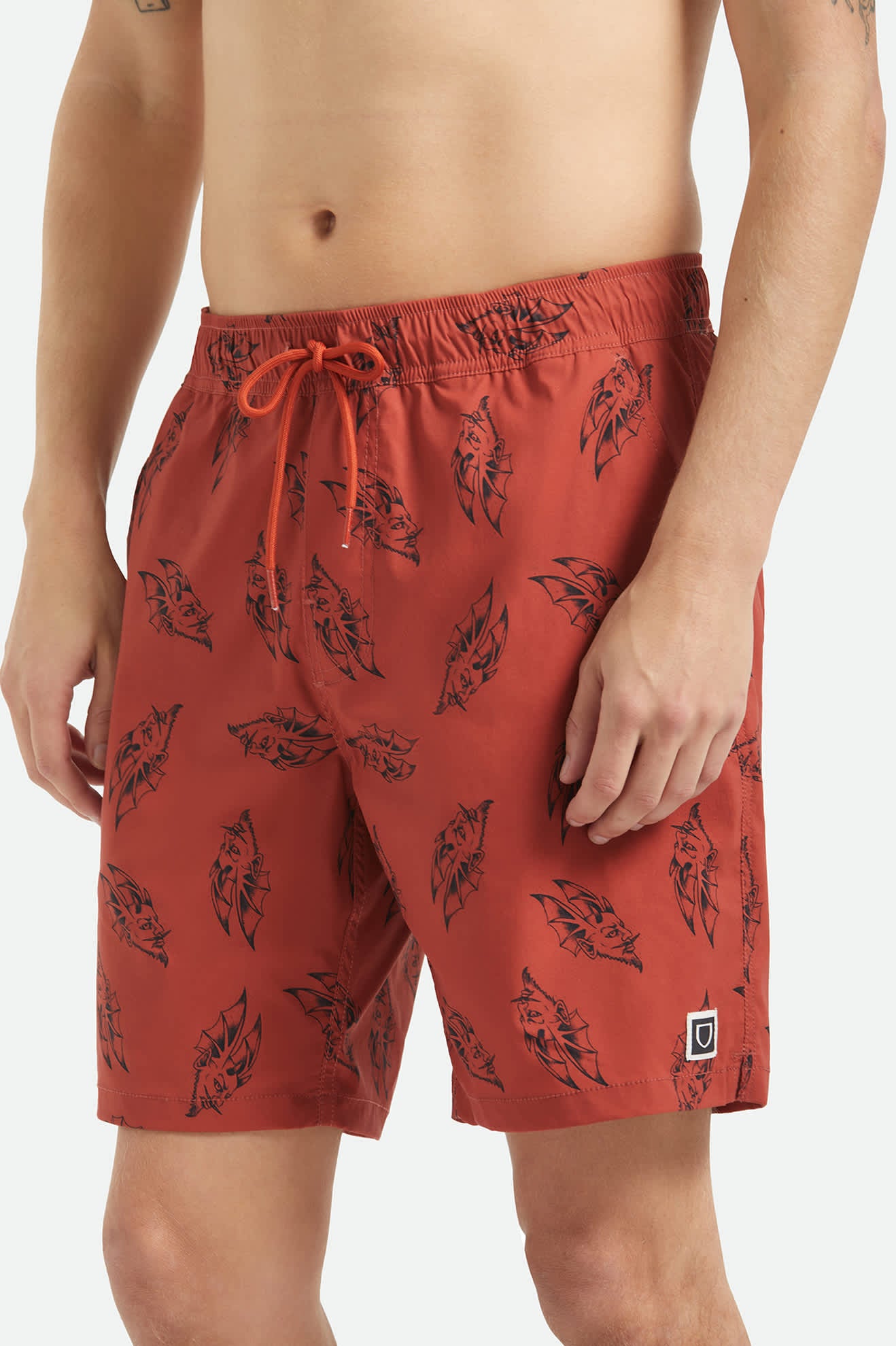 Men's Everyday Stretch Hybrid Short 7" in the color Amber Terrain - Additional Fit image