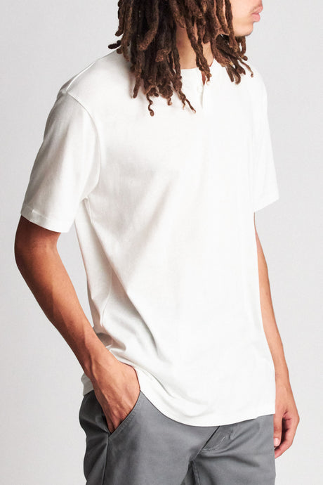 Basic S/S Henley - Off White